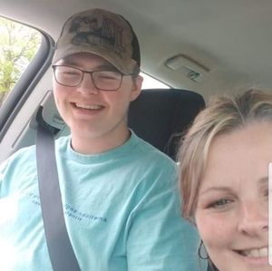 Meet your Posher, Bethamy